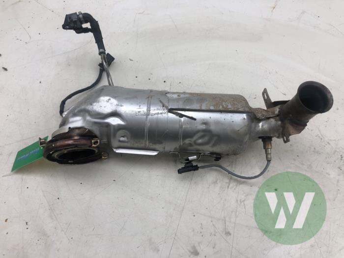 Gebruikte Katalysator Opel Astra L Sports Tourer (F4/FC/FN/FR) 1.2 Turbo 130 12V Prijs € 471,45 Margeregeling aangeboden door Wessel Parts & Service B.V.
