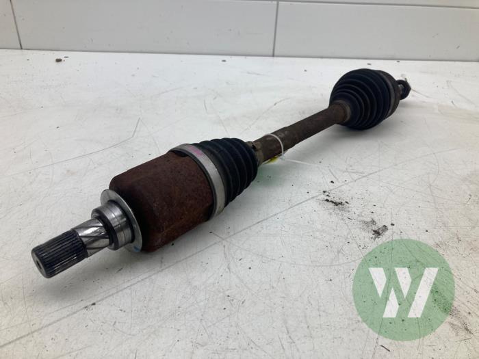 Gebruikte Steekas links-voor Renault Grand Scénic III (JZ) 1.5 dCi 110 Prijs € 51,45 Margeregeling aangeboden door Wessel Parts & Service B.V.