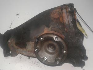 Gebruikte Cardanklok achter Mercedes E (W210) 3.0 E-300D Turbo 24V Prijs € 275,00 Margeregeling aangeboden door Wessel Parts & Service B.V.