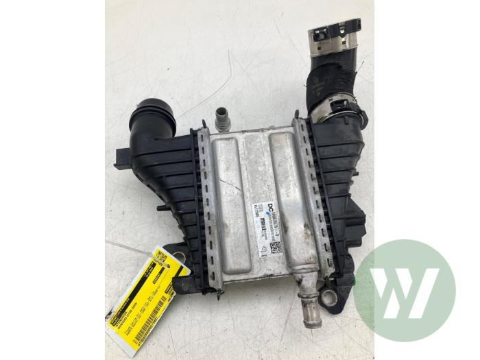 Gebruikte Intercooler Mercedes Citan (420.6) 1.5 112 CDI Prijs € 156,45 Margeregeling aangeboden door Wessel Parts & Service B.V.