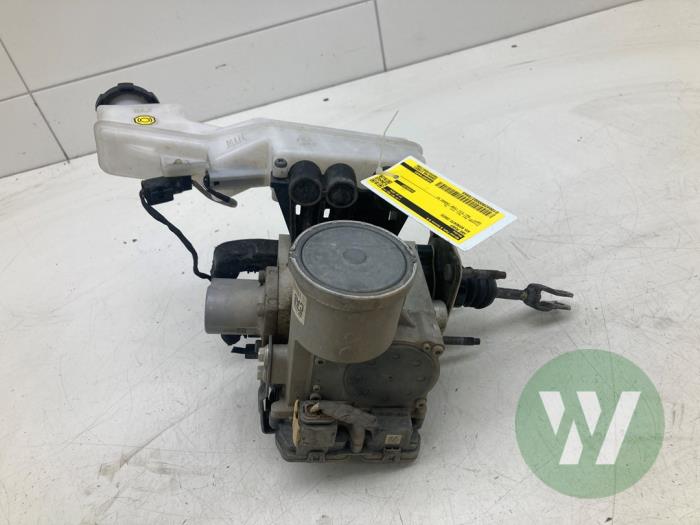 Gebruikte ABS Pomp Kia Sorento IV (MQ4) 1.6 T-GDi Hybrid 16V 2WD Prijs € 2.362,50 Margeregeling aangeboden door Wessel Parts & Service B.V.