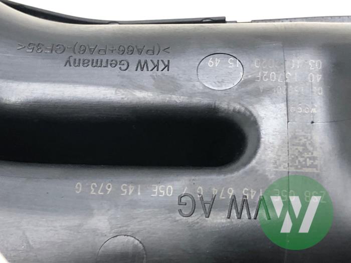Gebruikte Intercooler Buis Skoda Octavia Combi (NXAC) 1.5 TSI 16V Prijs € 40,95 Margeregeling aangeboden door Wessel Parts & Service B.V.