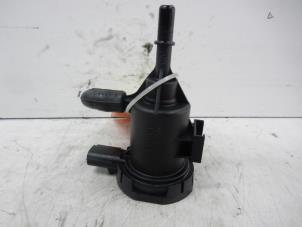 Gebruikte Vacuumpomp (Diesel) Mercedes B (W246) 1.6 B-180 BlueEFFICIENCY Turbo 16V Prijs € 75,00 Margeregeling aangeboden door Wessel Parts & Service B.V.