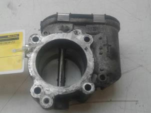 Gebruikte Gasklephuis Mercedes Vito (639.7) 3.0 122 CDI V6 24V Prijs € 49,00 Margeregeling aangeboden door Wessel Parts & Service B.V.