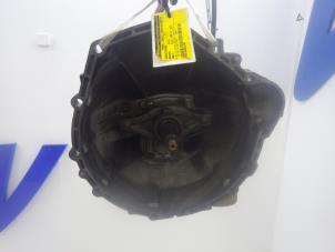 Gebruikte Versnellingsbak Mercedes 190 (W201) Prijs € 225,00 Margeregeling aangeboden door Wessel Parts & Service B.V.
