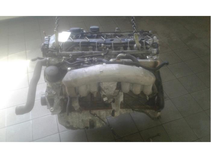 Gebruikte Motor Mercedes E (W210) 3.2 E-320 CDI 24V Prijs € 1.048,95 Margeregeling aangeboden door Wessel Parts & Service B.V.