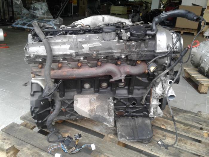 Gebruikte Motor Mercedes S (W220) 3.2 S-320 CDI 24V Prijs € 1.573,95 Margeregeling aangeboden door Wessel Parts & Service B.V.