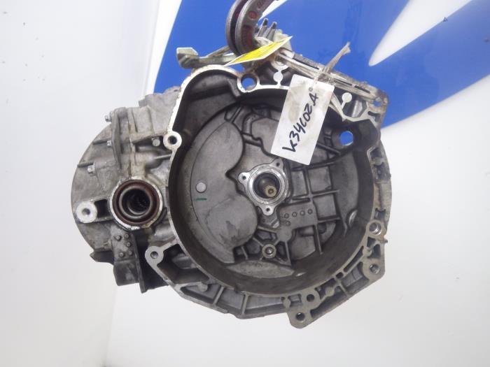 Gebruikte Versnellingsbak Opel Corsa D 1.3 CDTi 16V Ecotec Prijs € 525,00 Margeregeling aangeboden door Wessel Parts & Service B.V.