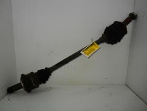 Gebruikte Steekas rechts-achter Mercedes Vito (639.7) 2.2 109 CDI 16V Prijs € 59,00 Margeregeling aangeboden door Wessel Parts & Service B.V.