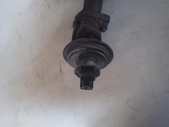 Gebruikte Uitlaatspruitstuk Mini Mini (R56) 1.6 One D 16V Prijs € 78,75 Margeregeling aangeboden door Wessel Parts & Service B.V.