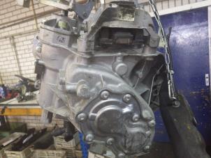 Gebruikte Versnellingsbak Mini Mini (R56) 1.6 One D 16V Prijs op aanvraag aangeboden door Wessel Parts & Service B.V.