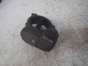 Gebruikte Gasklephuis Mercedes SLK (R172) 2.1 250 CDI, 250d 16V Prijs € 109,00 Margeregeling aangeboden door Wessel Parts & Service B.V.