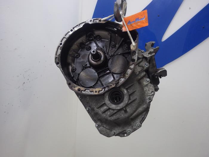 Gebruikte Versnellingsbak Mercedes A (W169) 2.0 A-180 CDI 16V Prijs € 418,95 Margeregeling aangeboden door Wessel Parts & Service B.V.