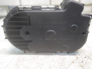 Gebruikte Gasklephuis Mercedes CLS (C218) 350 CDI BlueEfficiency 3.0 V6 24V Prijs € 49,00 Margeregeling aangeboden door Wessel Parts & Service B.V.