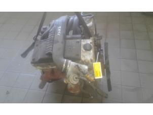 Gebruikte Motor Mercedes E (W210) 2.2 E-220D 16V Prijs € 699,00 Margeregeling aangeboden door Wessel Parts & Service B.V.