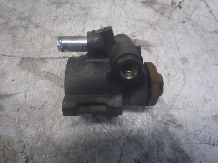 Gebruikte Pomp Servo Volkswagen Lupo (6X1) Prijs € 61,95 Margeregeling aangeboden door Wessel Parts & Service B.V.
