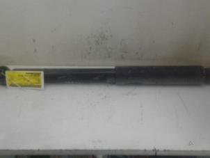 Gebruikte Schokdemper links-achter Ford Transit 2.2 TDCi 16V Euro 5 Prijs € 55,00 Margeregeling aangeboden door Wessel Parts & Service B.V.