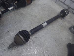 Gebruikte Aandrijfas rechts-voor Seat Ibiza ST (6J8) 1.6 TDI 90 Prijs € 75,00 Margeregeling aangeboden door Wessel Parts & Service B.V.