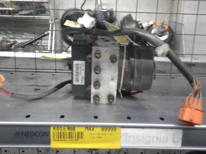 Gebruikte ABS Pomp Honda Civic (EJ/EK) 1.4i 16V Prijs € 40,95 Margeregeling aangeboden door Wessel Parts & Service B.V.