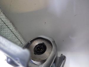 Gebruikte Hemel Airbag Volkswagen Touran (1T1/T2) 1.9 TDI 105 Euro 3 Prijs € 59,00 Margeregeling aangeboden door Wessel Parts & Service B.V.