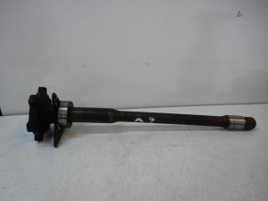 Gebruikte Aandrijfas links-voor Audi A5 (8T3) 2.7 TDI V6 24V Prijs € 75,00 Margeregeling aangeboden door Wessel Parts & Service B.V.