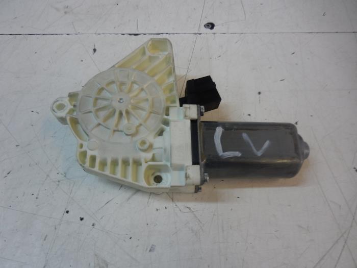 MERCEDES-BENZ B-Class W245 (2005-2011) Motor de control geam ușă dreapta față 1698204342 14601548