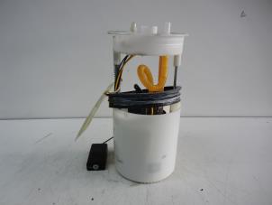 Gebruikte Brandstofpomp Elektrisch Skoda Fabia II (5J) 1.2i 12V Prijs € 55,00 Margeregeling aangeboden door Autobedrijf G.H. Wessel B.V.