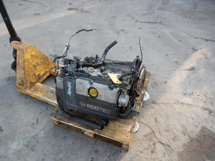 Gebruikte Motor Opel Vectra Prijs € 313,95 Margeregeling aangeboden door Wessel Parts & Service B.V.