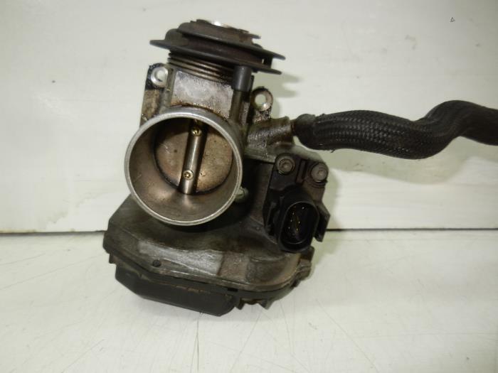 Gebruikte Gasklephuis Volkswagen Golf Prijs € 26,25 Margeregeling aangeboden door Wessel Parts & Service B.V.