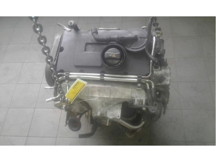 Gebruikte Motor Volkswagen Touran (1T1/T2) 2.0 TDI 16V 136 Prijs op aanvraag aangeboden door Wessel Parts & Service B.V.