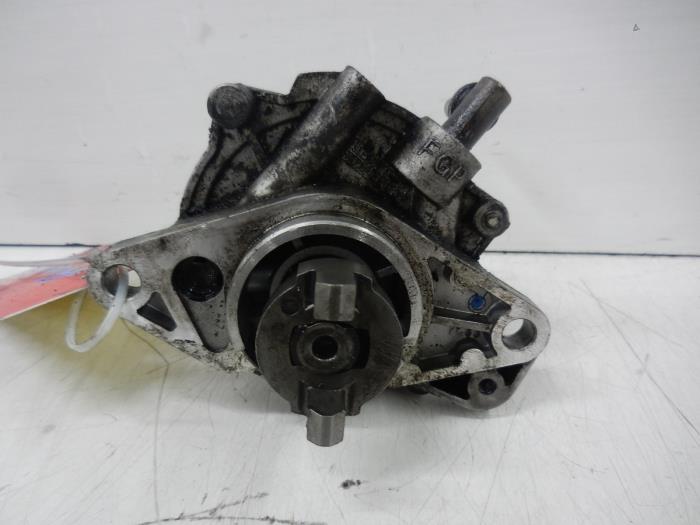Vacuumpomp (Diesel) van een Opel Corsa 2009