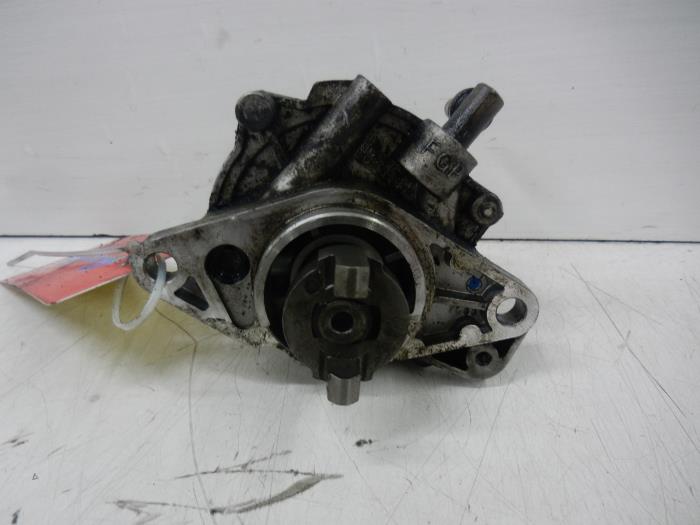 Vacuumpomp (Diesel) van een Opel Corsa 2009
