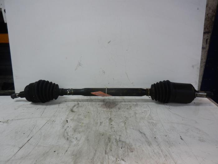 Gebruikte Steekas rechts-voor Mercedes ML I (163) 320 3.2 V6 18V Autom. Prijs € 36,75 Margeregeling aangeboden door Wessel Parts & Service B.V.