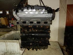 Gebruikte Motor Audi Q3 (8UB/8UG) 2.0 TDI 16V 136 Prijs op aanvraag aangeboden door Wessel Parts & Service B.V.