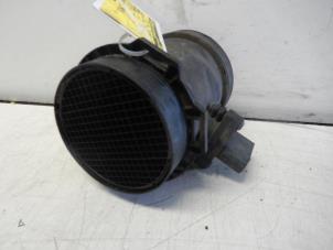 Gebruikte Luchthoeveelheidsmeter Landrover Range Rover III (LM) 4.4 V8 32V Prijs € 79,00 Margeregeling aangeboden door Wessel Parts & Service B.V.