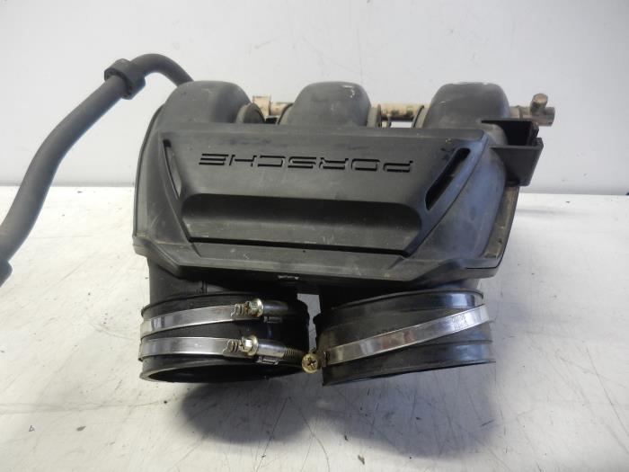 Gebruikte Spruitstuk Inlaat Porsche Boxster (987) 2.7 24V Prijs € 194,25 Margeregeling aangeboden door Wessel Parts & Service B.V.