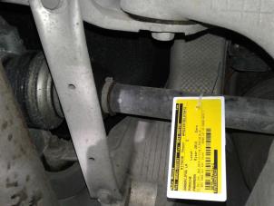 Gebruikte Steekas links-achter Porsche Panamera (970) 4.8 V8 32V Turbo Prijs € 349,00 Margeregeling aangeboden door Wessel Parts & Service B.V.