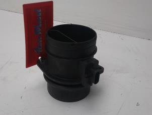 Gebruikte Luchthoeveelheidsmeter Volkswagen Transporter T6 2.0 TDI 150 Prijs € 45,00 Margeregeling aangeboden door Wessel Parts & Service B.V.