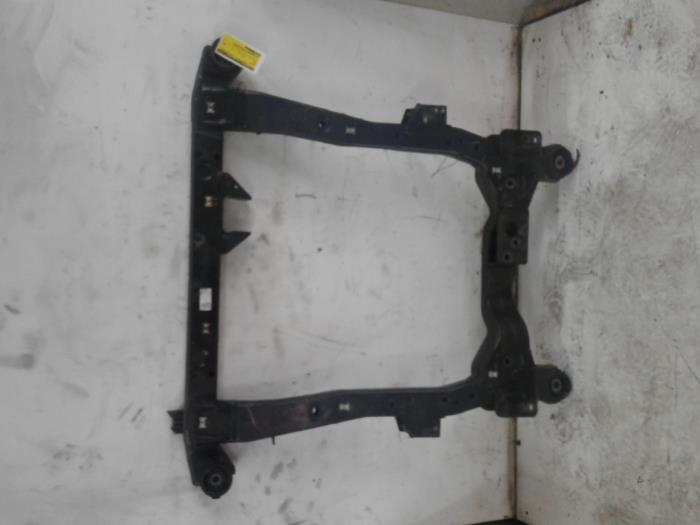 OPEL Astra J (2009-2020) Priekinis traversas 13470622 15070324