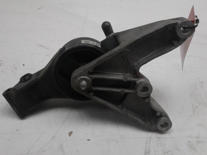 OPEL Astra J (2009-2020) Dešinė variklio pagalvė 13248664 14596582