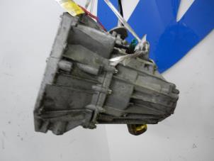 Gebruikte Versnellingsbak Renault Megane II Grandtour (KM) 1.5 dCi 105 Prijs € 449,00 Margeregeling aangeboden door Wessel Parts & Service B.V.
