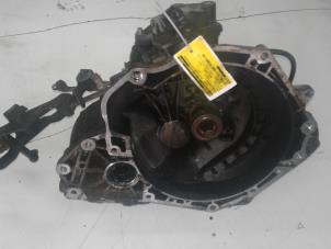Gebruikte Versnellingsbak Opel Astra Prijs € 249,00 Margeregeling aangeboden door Wessel Parts & Service B.V.