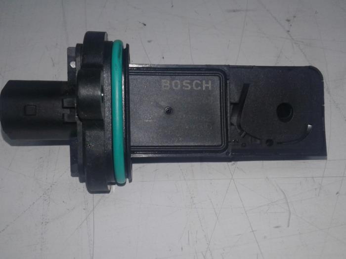 Gebruikte Luchthoeveelheidsmeter Opel Zafira Tourer (P12) 2.0 CDTI 16V 170 Ecotec Prijs € 105,00 Margeregeling aangeboden door Wessel Parts & Service B.V.