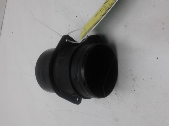Gebruikte Luchthoeveelheidsmeter Audi A5 Cabrio (8F7) 2.0 TDI 16V Prijs € 78,75 Margeregeling aangeboden door Wessel Parts & Service B.V.