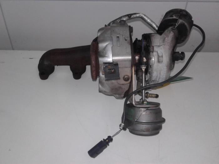 Gebruikte G-lader Volkswagen Passat Variant (3C5) 2.0 TDI 140 Prijs op aanvraag aangeboden door Wessel Parts & Service B.V.