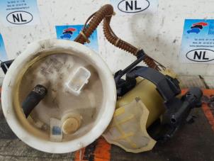 Gebruikte Tank element Pomp BMW 5 serie (E39) 540i 32V Prijs € 125,00 Margeregeling aangeboden door De Witte Boerderij AutoMotive