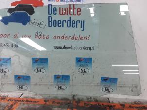 Gebruikte Portierruit 4Deurs rechts-achter Skoda Superb Combi (3V5) 1.6 TDI Prijs € 50,00 Margeregeling aangeboden door De Witte Boerderij B.V.