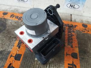 Gebruikte ABS Pomp Mercedes Sprinter Prijs € 453,75 Inclusief btw aangeboden door De Witte Boerderij AutoMotive