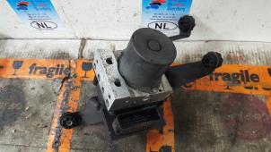 Gebruikte ABS Pomp BMW 5 serie Touring (E61) 535d 24V Prijs € 100,00 Margeregeling aangeboden door De Witte Boerderij AutoMotive