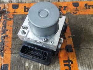 Gebruikte ABS Pomp Volkswagen Up! (121) 1.0 12V 60 Prijs € 25,00 Margeregeling aangeboden door De Witte Boerderij AutoMotive